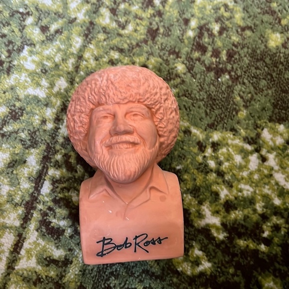 Bob Ross  Terra Cotta Bust - Picture 1 of 3